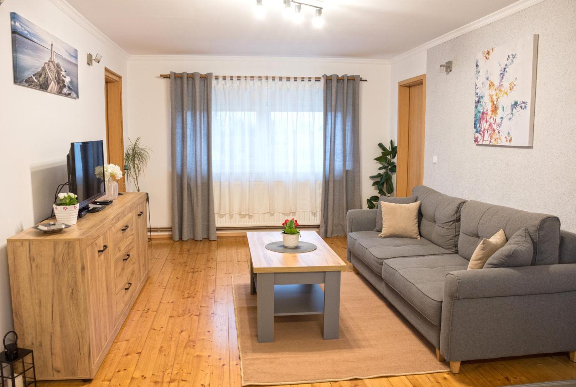 Apartment Vesna *
